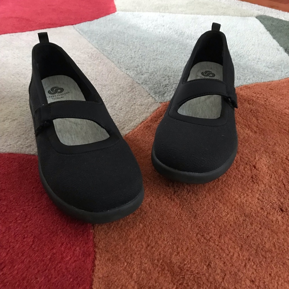 Clarks - Picture 9 of 10